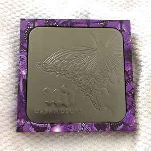 Urban Decay Mariposa Palette, Eyeshadow set new boxed. Hard-to-find, 2011 rare